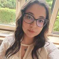 Thumb ticker yasmine kaced